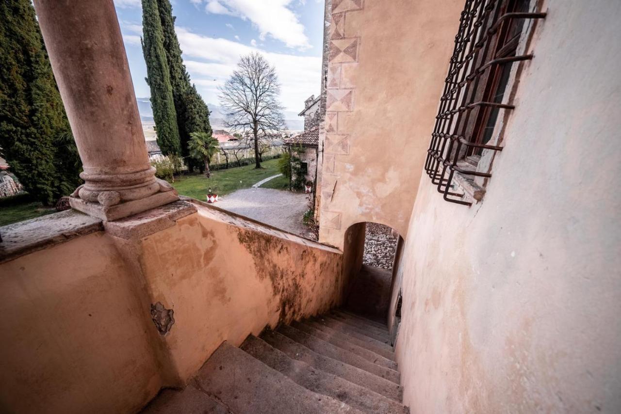 Ansitz Zinnenberg Appiano Sulla Strada Del Vino Kültér fotó